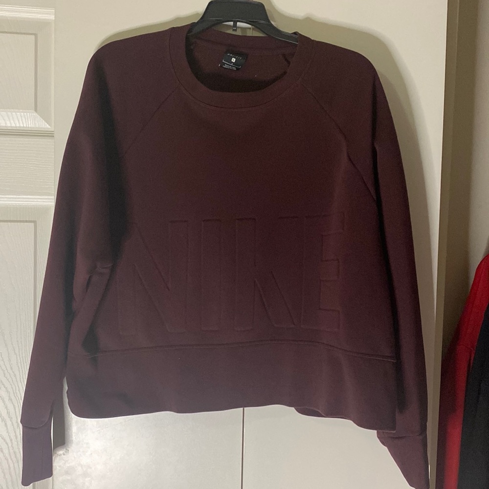 Burgundy Nike cropped sweater